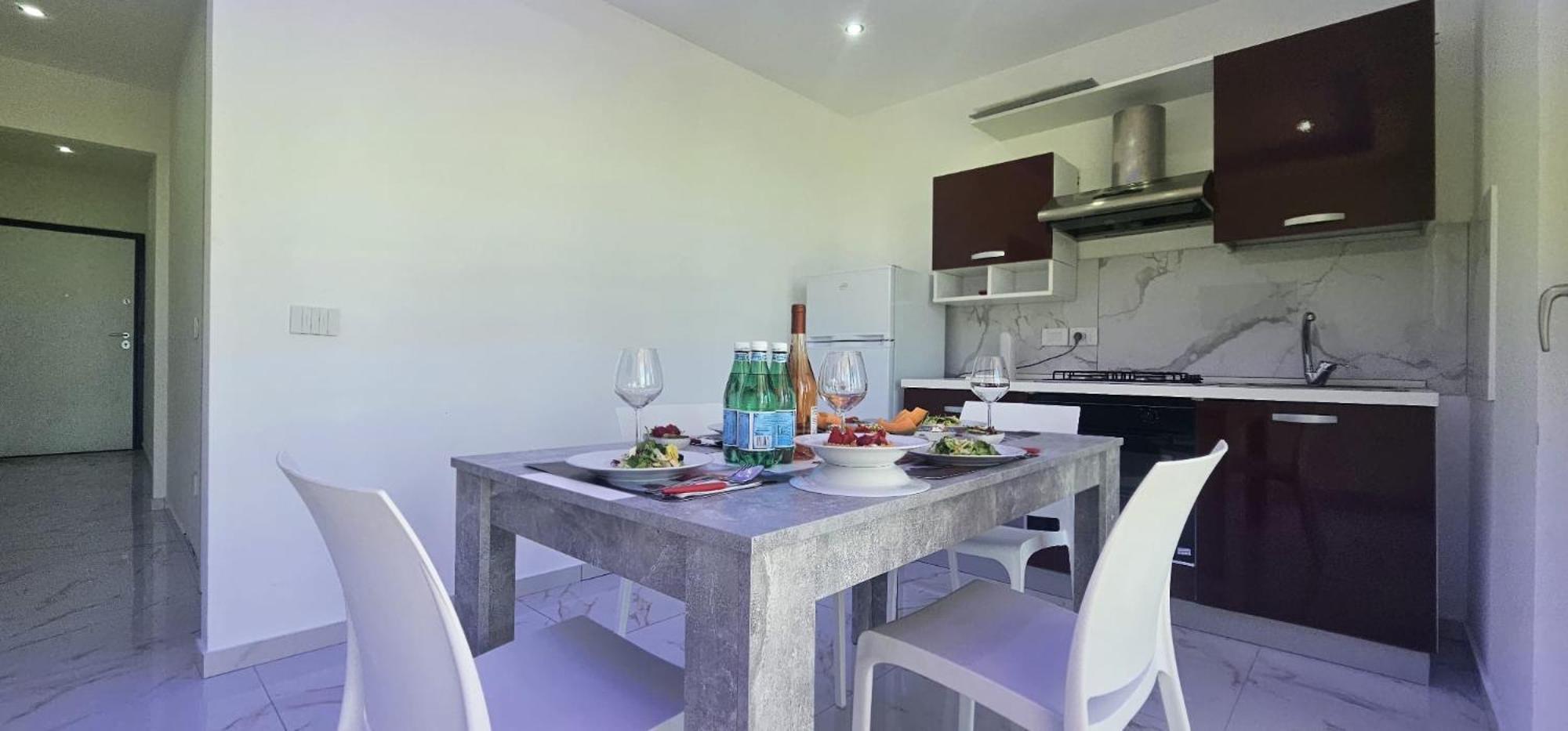 Ninfa Sul Mare Apartments 50 M E T R I Dal Mare Parcheggio Gratuito Custodito Capo Vaticano Exterior photo